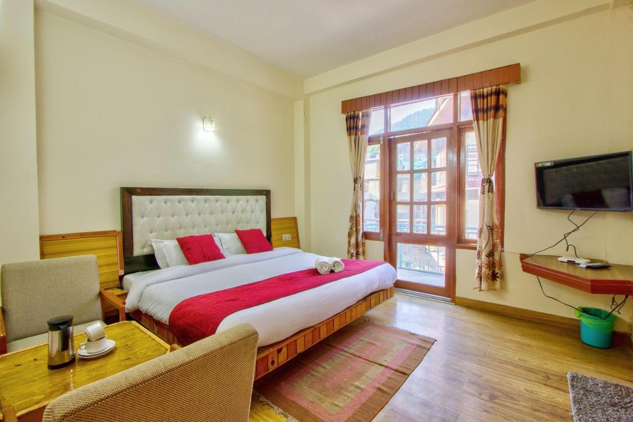 Hotel Royal Manali Exterior photo